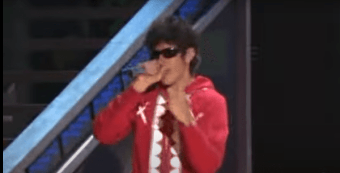 Beatsie Beatsie Boys gettin' live on the spot at the 2006 VH1 Hip-Hop Honors - OMFnG Tee's
